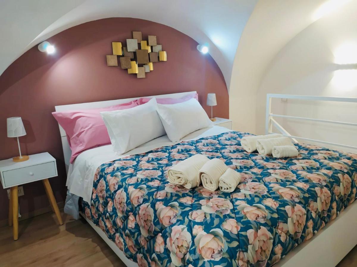 La Maison Rue De Branca Catania Bagian luar foto